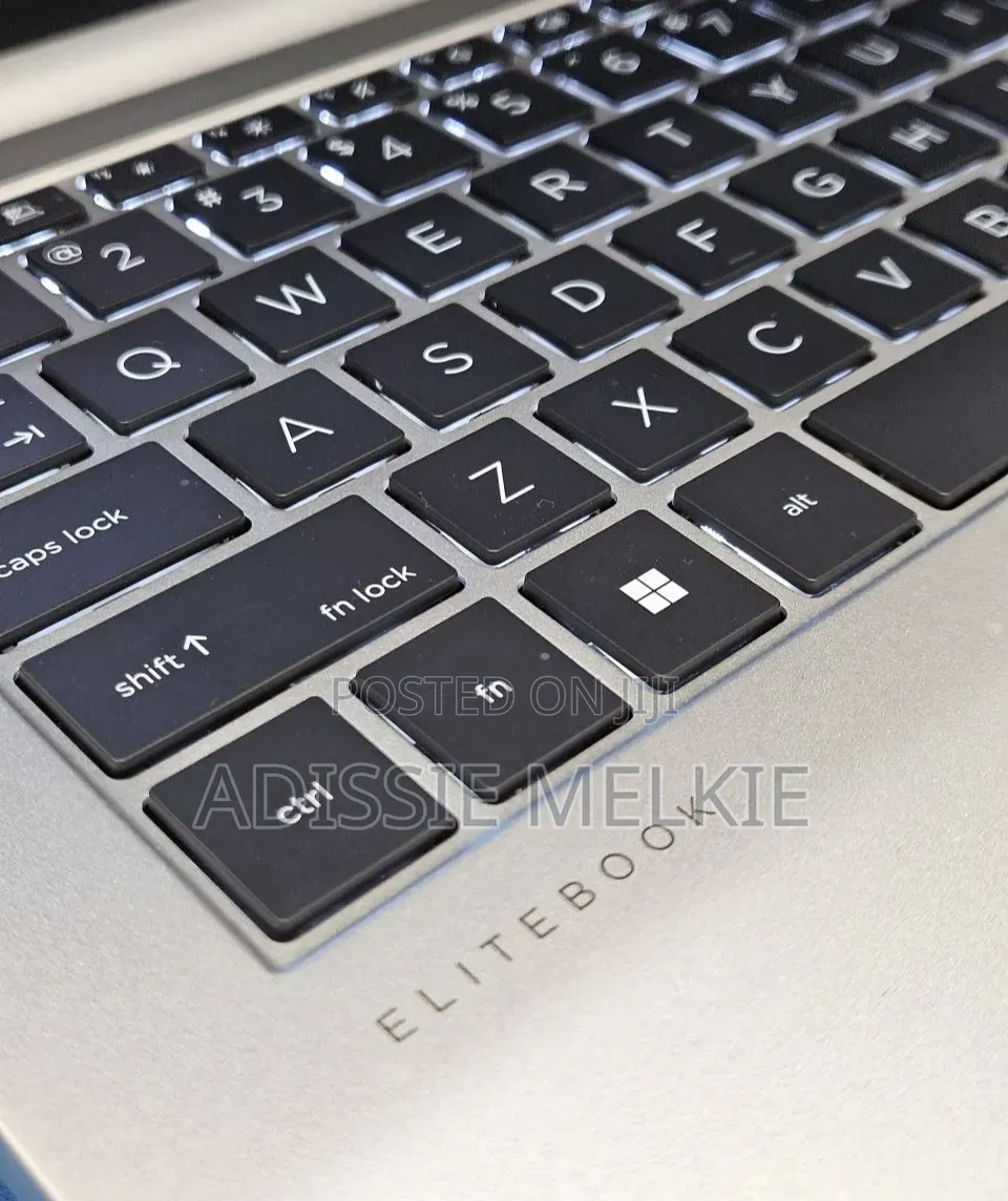 New Laptop HP EliteBook 840 G9 16GB Intel Core i5 SSD 512GB