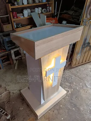 Pulpit (50 X 60 X 120)