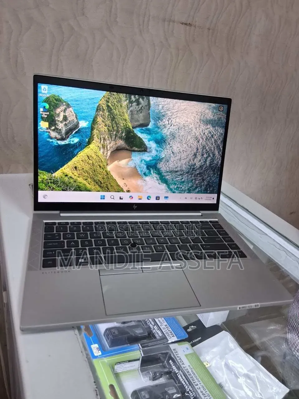 New Laptop HP EliteBook 830 G7 16GB Intel Core i7 SSD 512GB