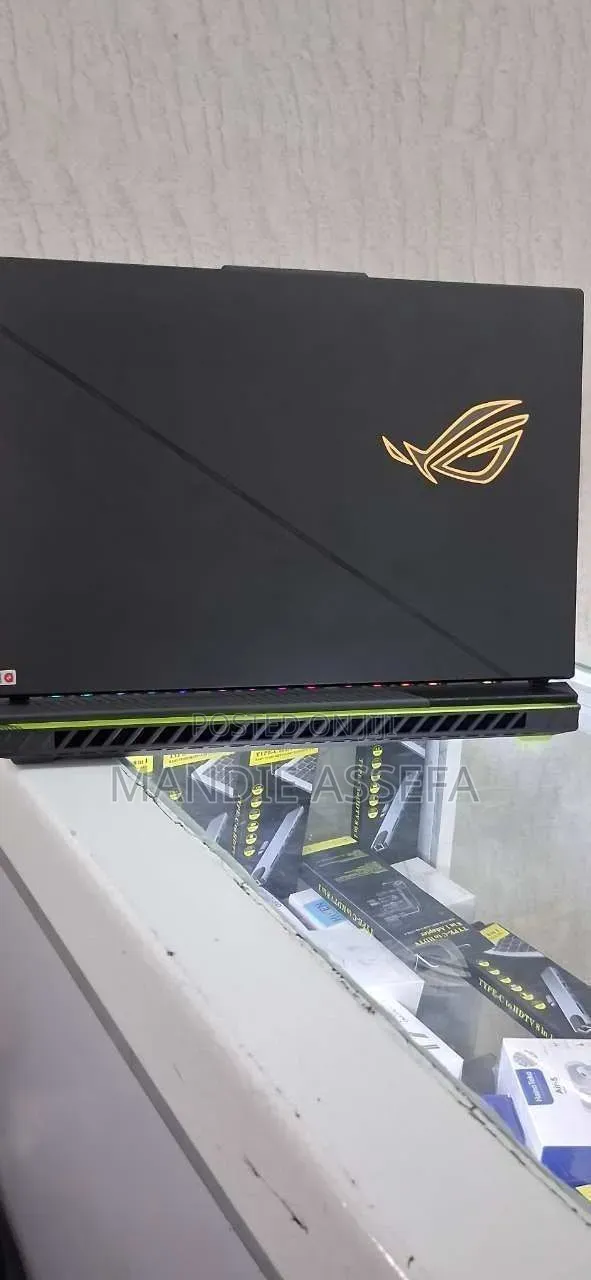 New Laptop Asus ROG Strix G16 G614 16GB Intel Core i9 SSD 1T
