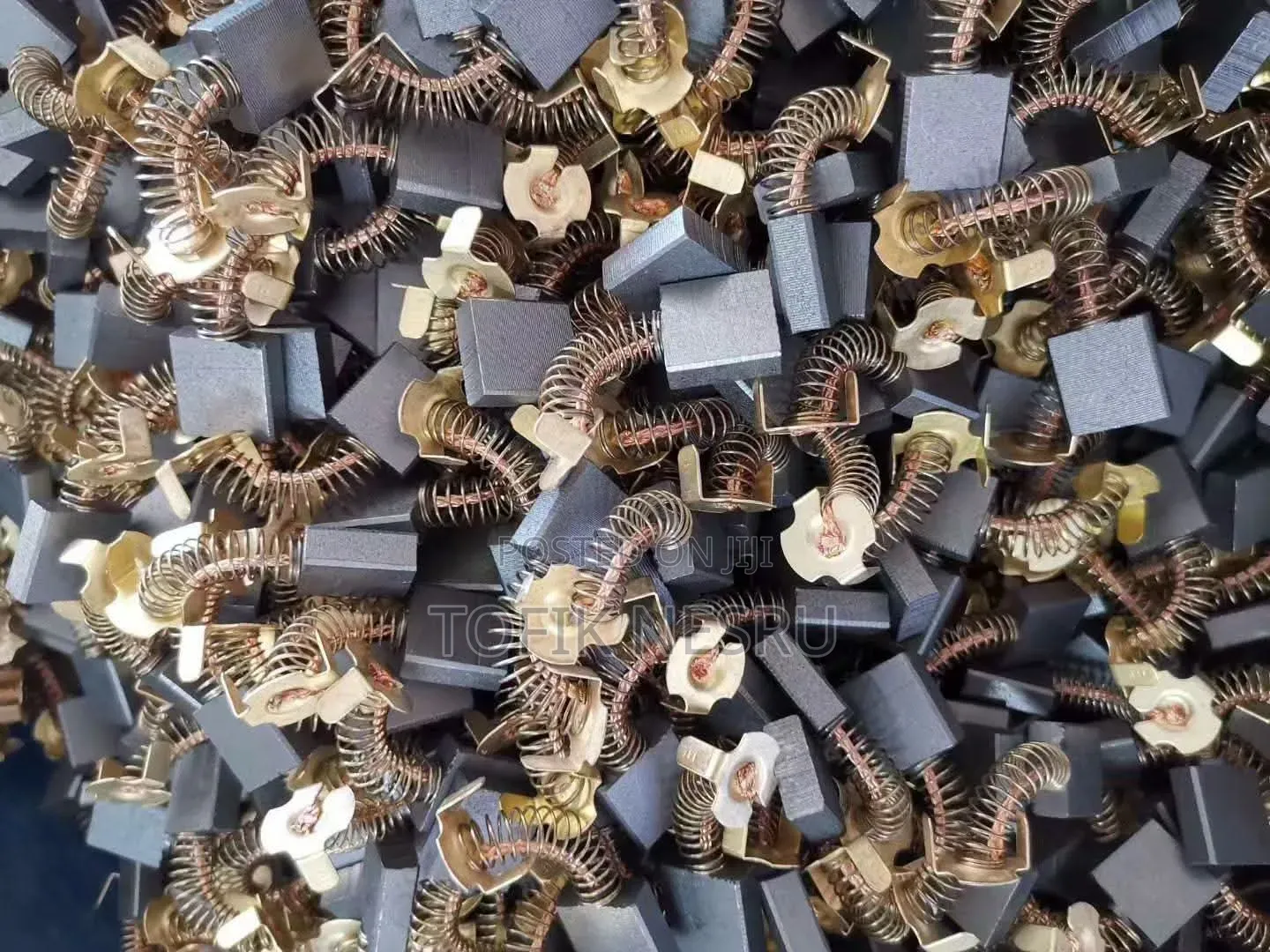 Carbon Brush for Any Machine የማንኛውም አይነት ማሽን ከሰል አለ
