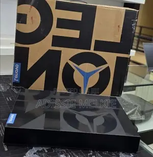 New Laptop Lenovo Legion 9 32GB AMD Ryzen 9 SSD 1T