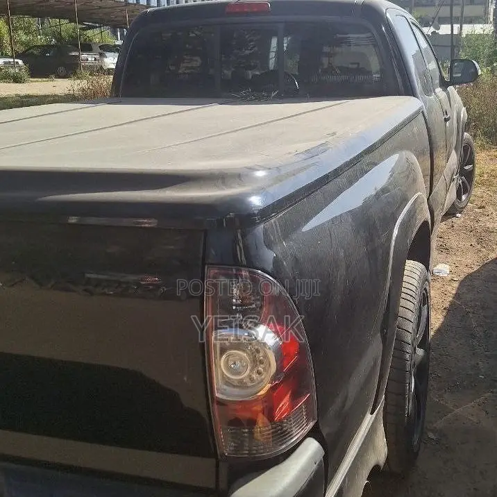 Toyota Tacoma 2012 Blue