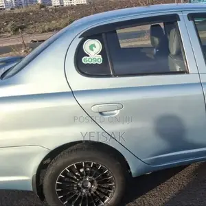 Toyota Platz 2005 Blue