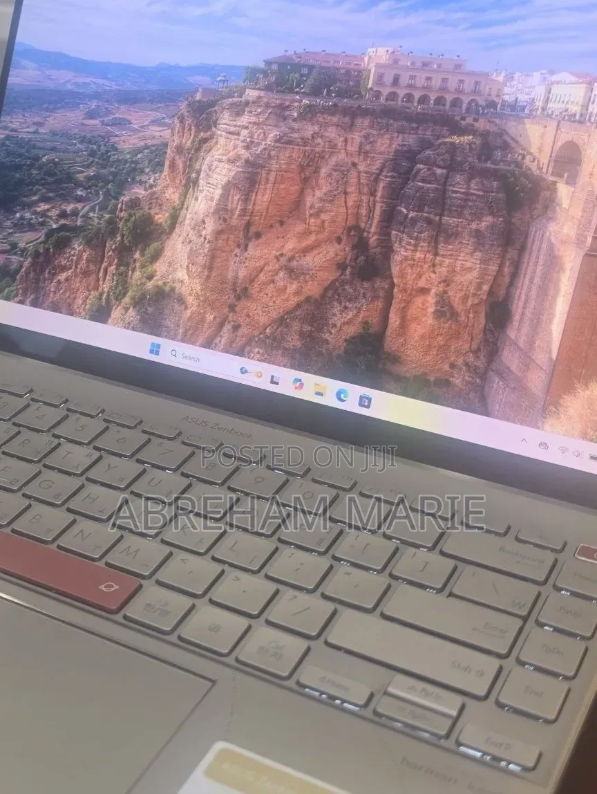 New Laptop Asus Zenbook 14X OLED 16GB Intel Core i7 SSD 512GB