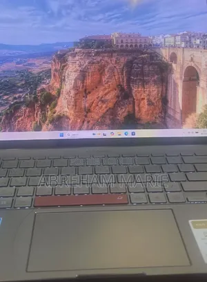 New Laptop Asus Zenbook 14X OLED 16GB Intel Core i7 SSD 512GB