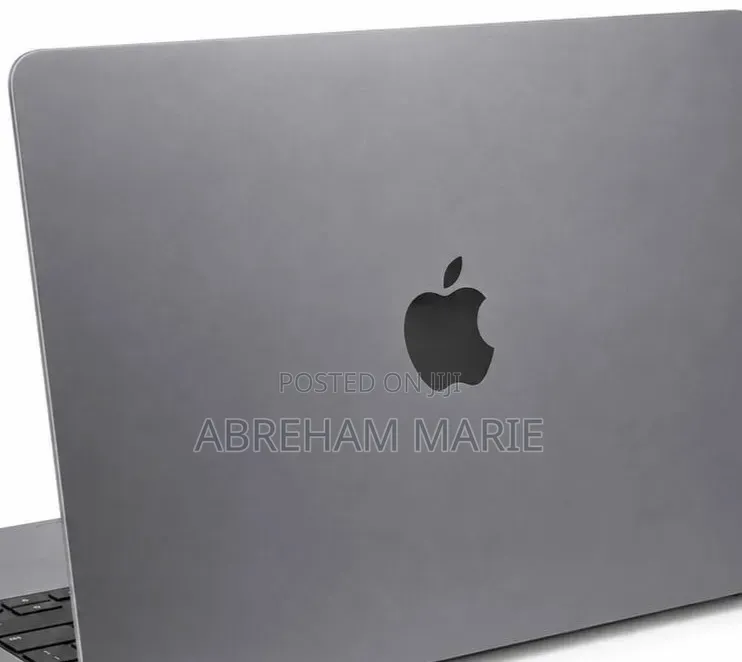New Laptop Apple MacBook Air 2022 M2 8GB Nvidia SSD 256GB