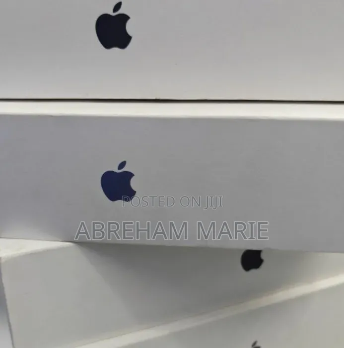 New Laptop Apple MacBook Air 2026 M5 16GB Nvidia SSD 512GB