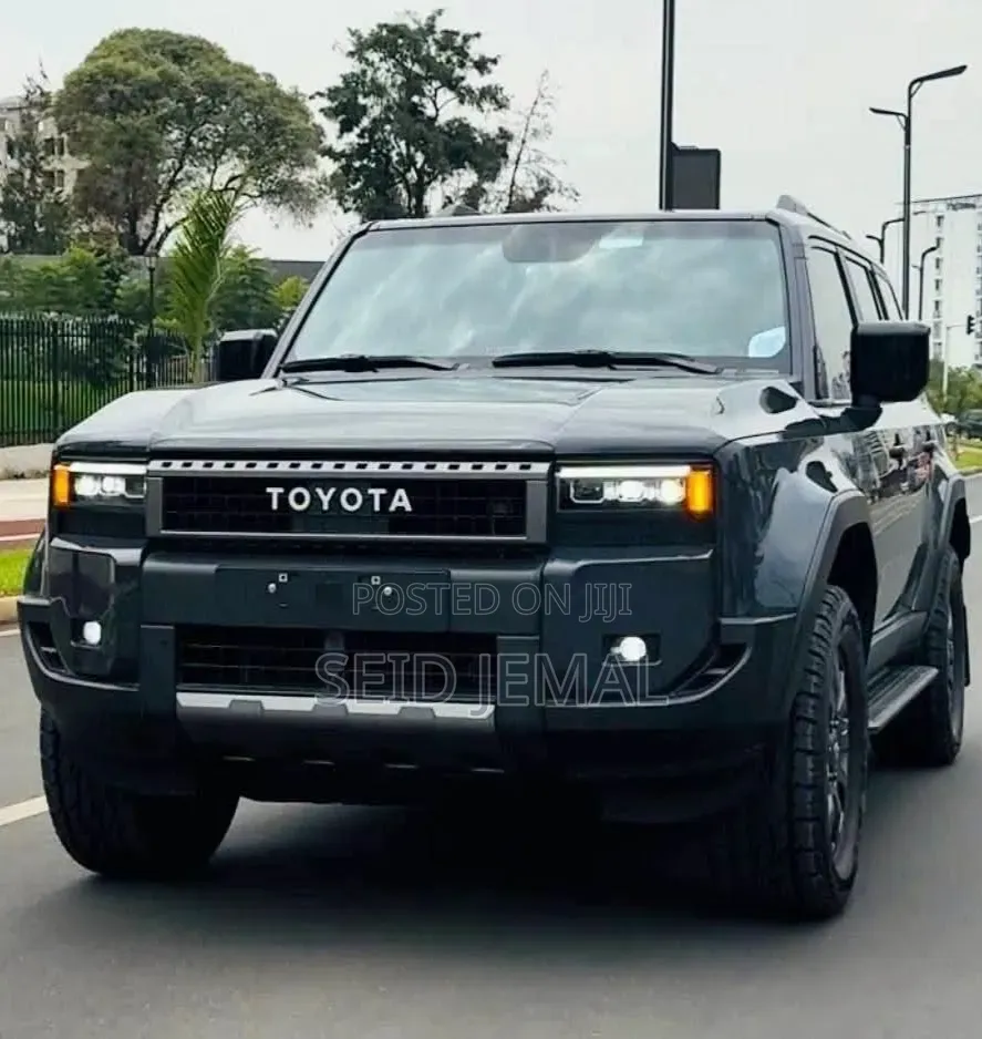 Toyota Land Cruiser Prado 2025 Matt Black