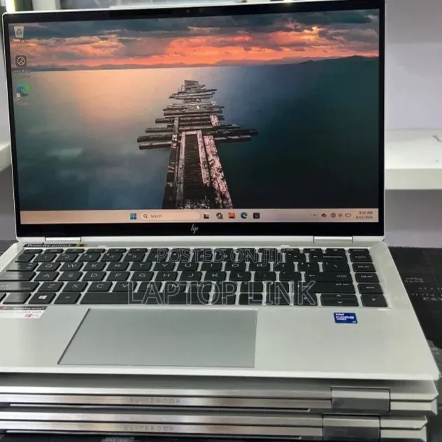 New Laptop HP EliteBook 1040 G8 32GB Intel Core i7 SSD 512GB
