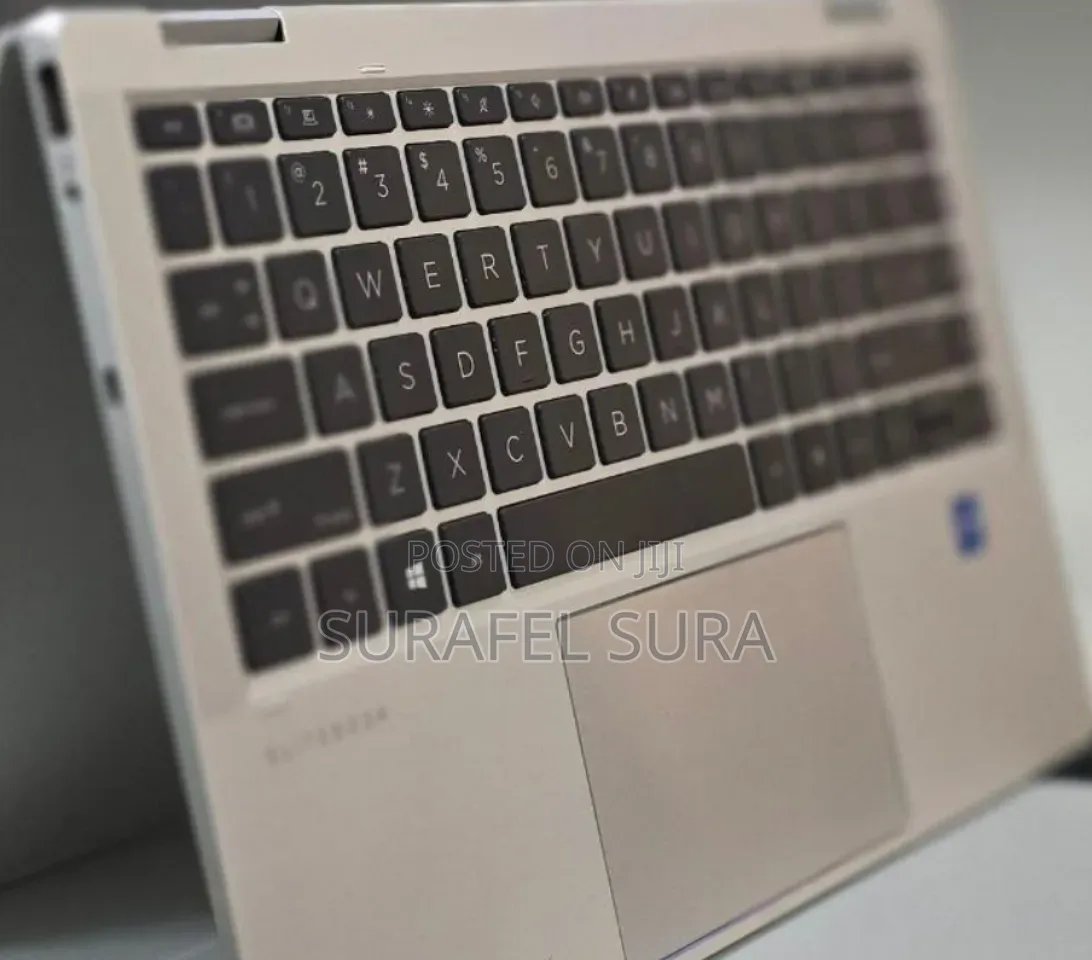 New Laptop HP EliteBook 1040 G8 16GB Intel Core i7 SSD 512GB