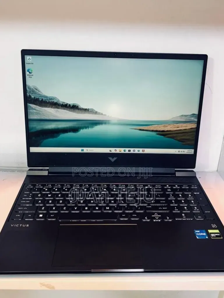 New Laptop HP Victus 15 16GB Intel Core i5 SSD 512GB