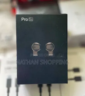 Pro 5s Black: Earbud