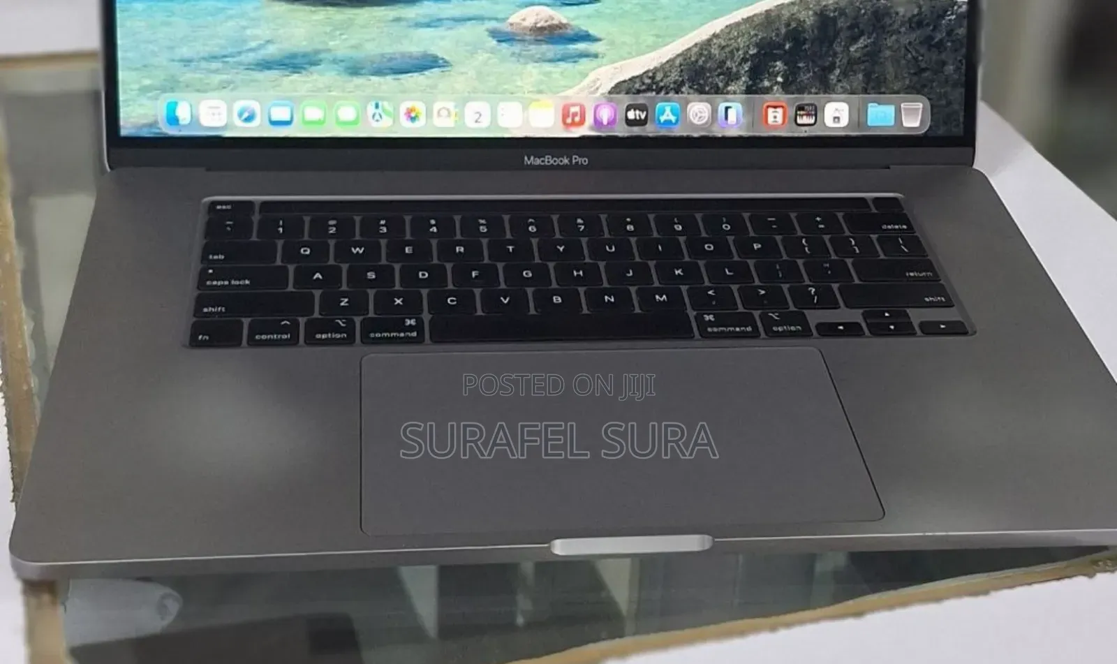 New Laptop Apple MacBook Pro 2019 64GB Intel Core i9 SSD 512GB