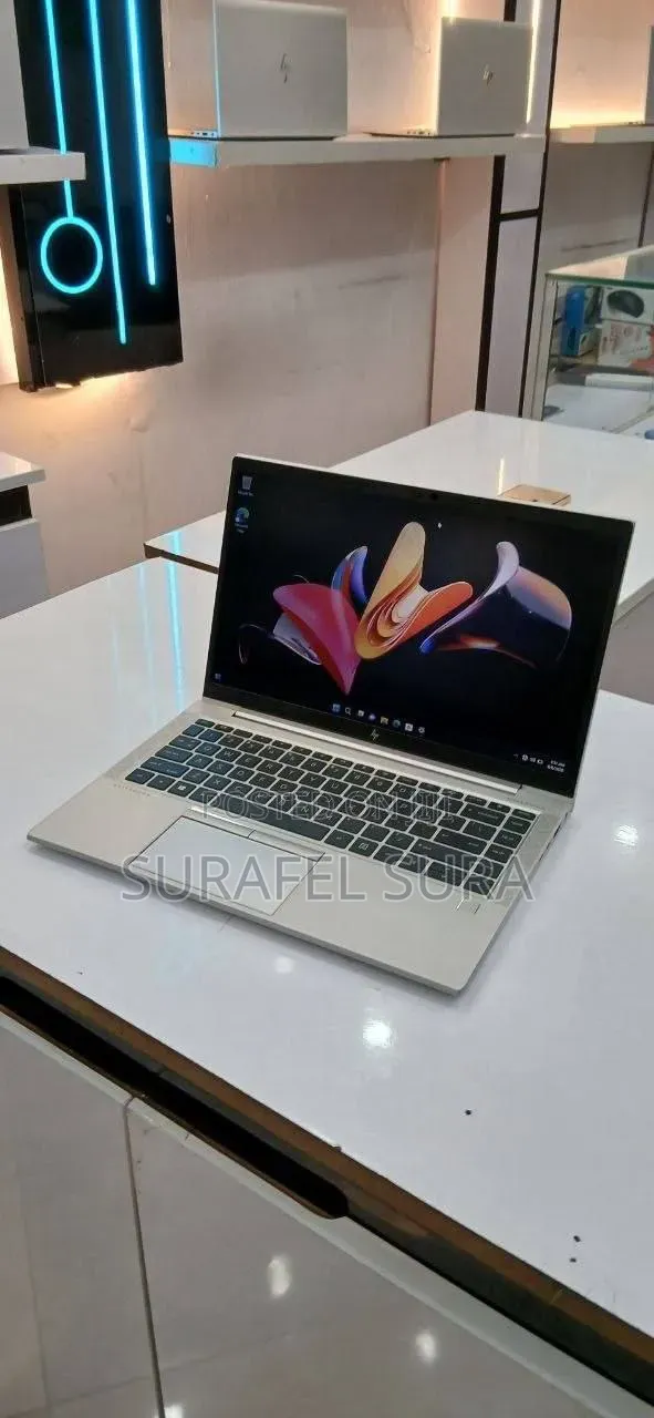 New Laptop HP EliteBook 840 G7 16GB Intel Core i5 SSD 512GB