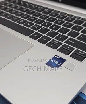 New Laptop HP EliteBook 830 G9 16GB Intel Core i5 SSD 512GB