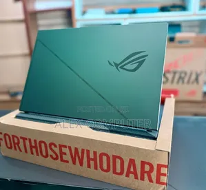 New Laptop Asus ROG Strix G16 G614 16GB Intel Core i7 SSD 1T