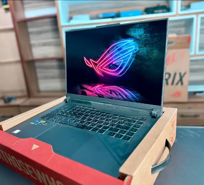 New Laptop Asus ROG Strix G16 G614 16GB Intel Core i7 SSD 1T