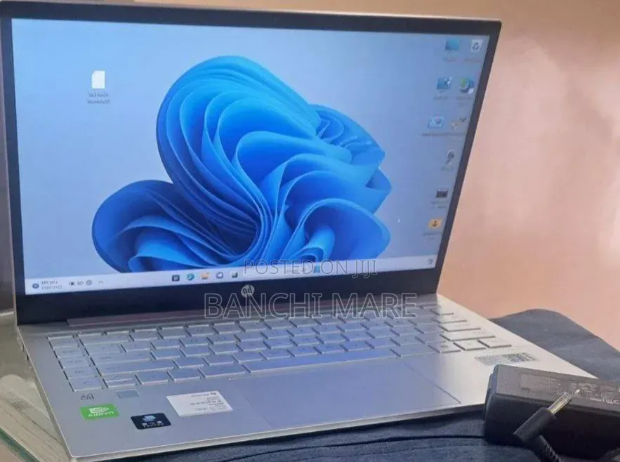 New Laptop HP Pavilion 14 16GB Intel Core i5 SSD 512GB