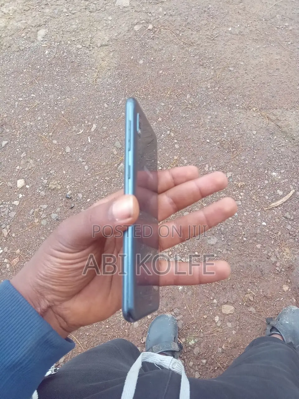 Samsung A10 32 GB Black
