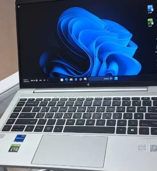 New Laptop HP EliteBook 640 G10 16GB Intel Core i7 SSD 512GB