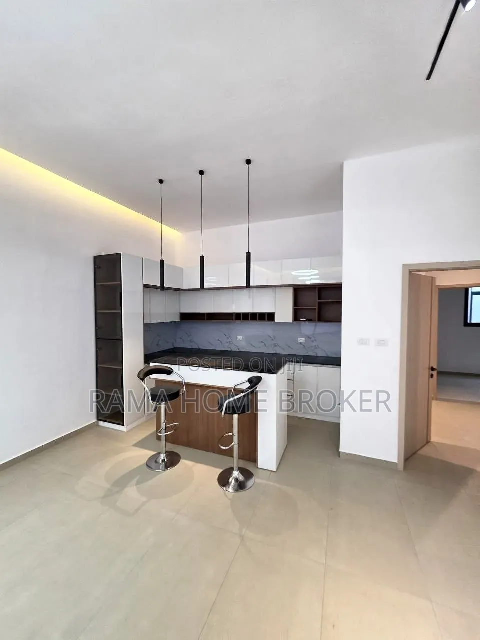 Furnished 5bdrm Villa in አያት ኮምፓወንድ ውስጥ, Bole for sale