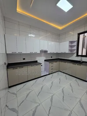 Furnished 8bdrm Townhouse/Terrace in አያት ኮምፓወንድ ውስጥ, Bole for sale