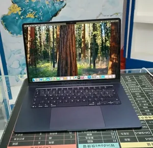 New Laptop Apple MacBook Air 2025 M4 16GB Apple M4 SSD 256GB