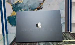 New Laptop Apple MacBook Air 2025 M4 16GB Apple M4 SSD 256GB