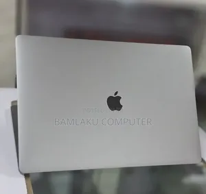 New Laptop Apple MacBook Pro 2021 M1 32GB Apple M1 Pro SSD 512GB