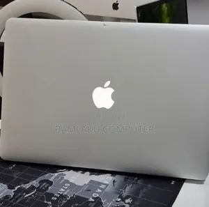 New Laptop Apple MacBook Pro 2014 16GB Intel Core i7 SSD 256GB