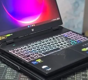 New Laptop Acer Predator Helios Neo 16 16GB Intel Core i7 SSD 512GB