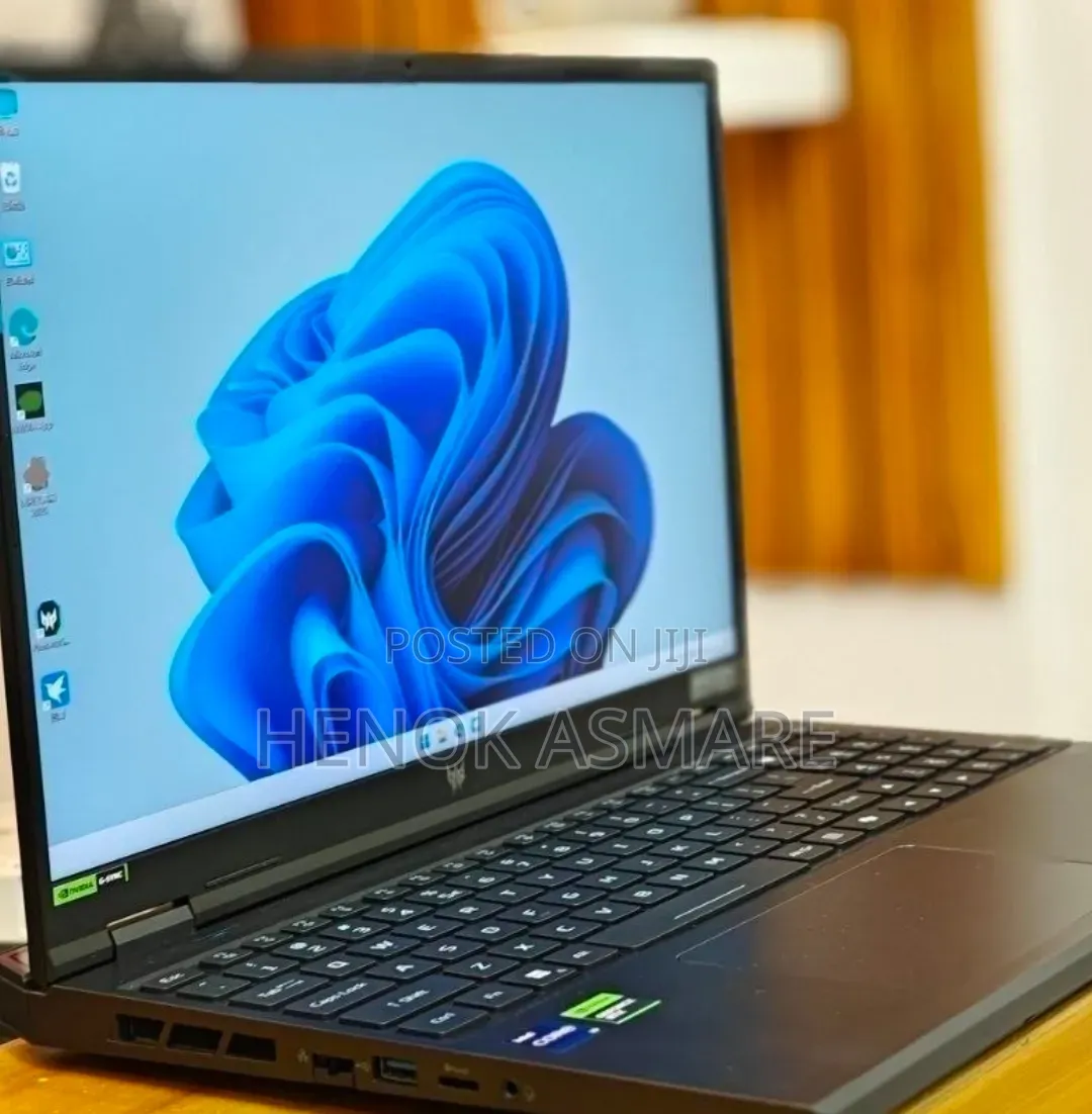 New Laptop Acer Predator Helios Neo 16 16GB Intel Core i9 SSD 1T