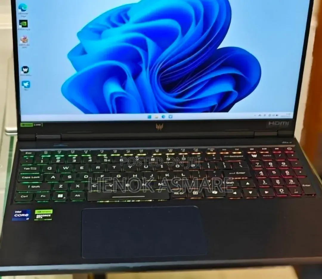 New Laptop Acer Predator Helios Neo 16 16GB Intel Core i9 SSD 1T