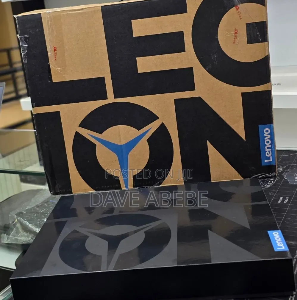 New Laptop Lenovo 32GB AMD Ryzen 9 SSD 1T