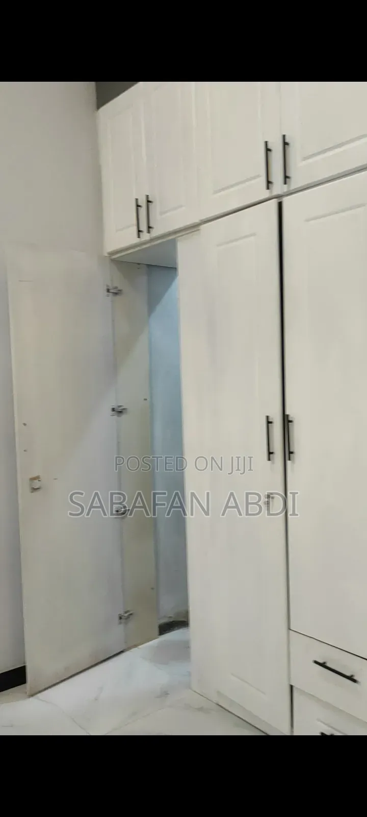 Furnished 4bdrm House in Villa&L-Shape, Akaky Kaliti for sale