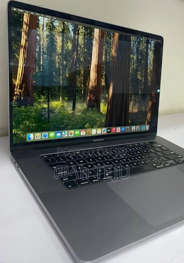 New Laptop Apple MacBook Pro 2019 16GB Intel Core i9 SSD 1T