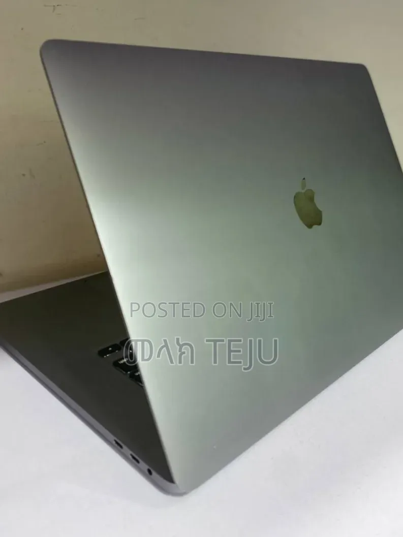 New Laptop Apple MacBook Pro 2019 16GB Intel Core i9 SSD 1T