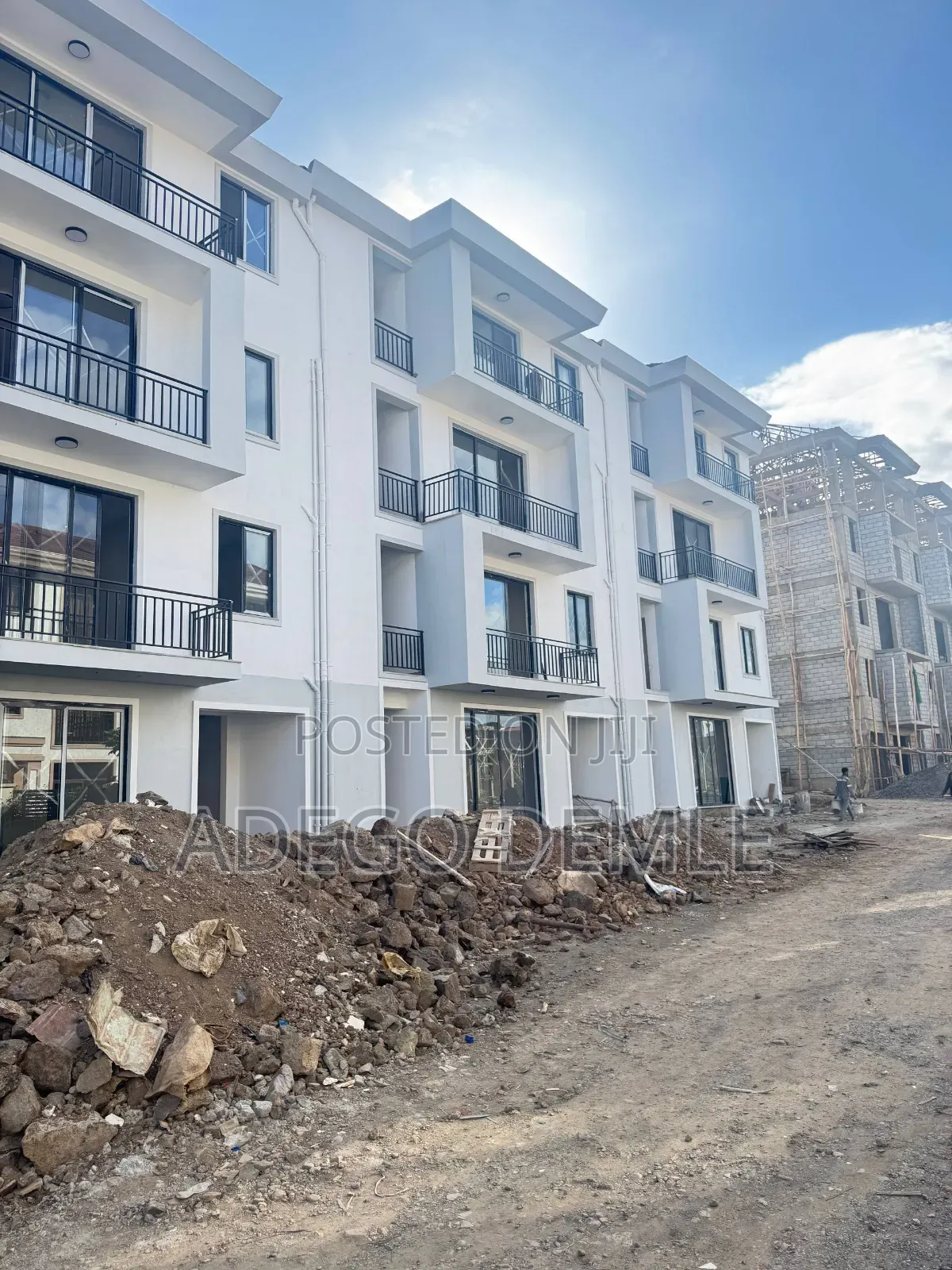 Furnished 2bdrm Apartment in Kangaroo Development, Bole for sale