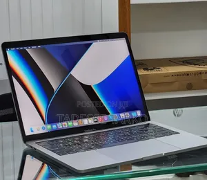 New Laptop Apple MacBook Pro 2019 16GB Intel Core i7 SSD 512GB