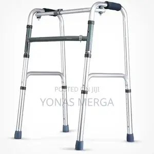 Walking Frame//walker巿弟fold Walker Sides Independently
• Accommodates