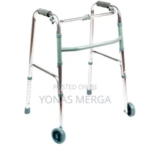 Walker for Disabled/Injuries根督plated Finish. It Has Comfortable Grips