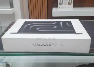 New Laptop Apple MacBook Pro 2025 M5 16GB Apple M5 Pro SSD 512GB