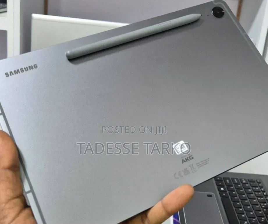 New Samsung Galaxy Tab S9 FE 128 GB Gray