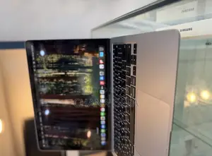 New Laptop Apple MacBook Air 2020 M1 8GB Apple M1 SSD 256GB