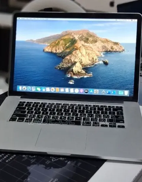 New Laptop Apple MacBook Pro 2014 16GB Intel Core i7 SSD 256GB