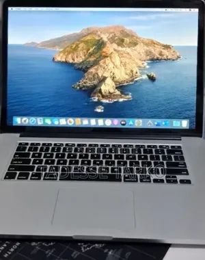 New Laptop Apple MacBook Pro 2014 16GB Intel Core i7 SSD 256GB