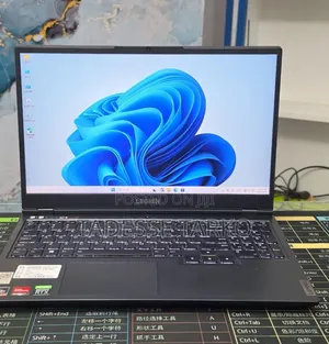 New Laptop Lenovo Legion 5 16GB AMD Ryzen 7 SSD 1T