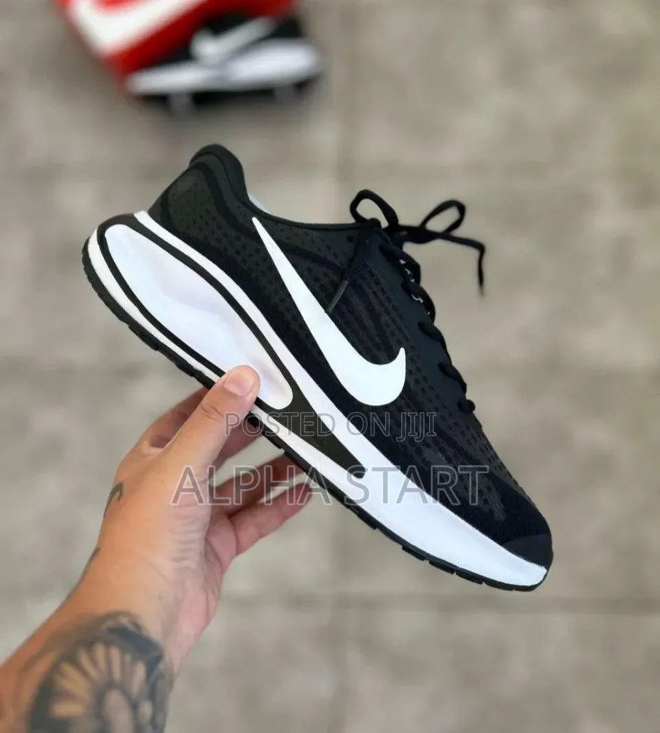 Nike Journey Run High Master Quality Smooth Shoes Made in Vietnam