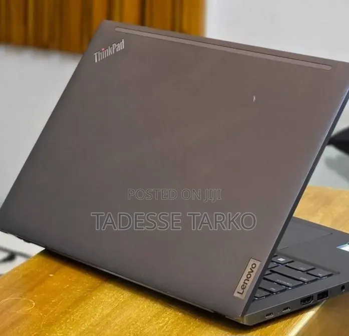 New Laptop Lenovo ThinkPad T14s G4 32GB Intel Core i7 SSD 512GB